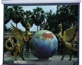 Wall Mountable Projection Screens